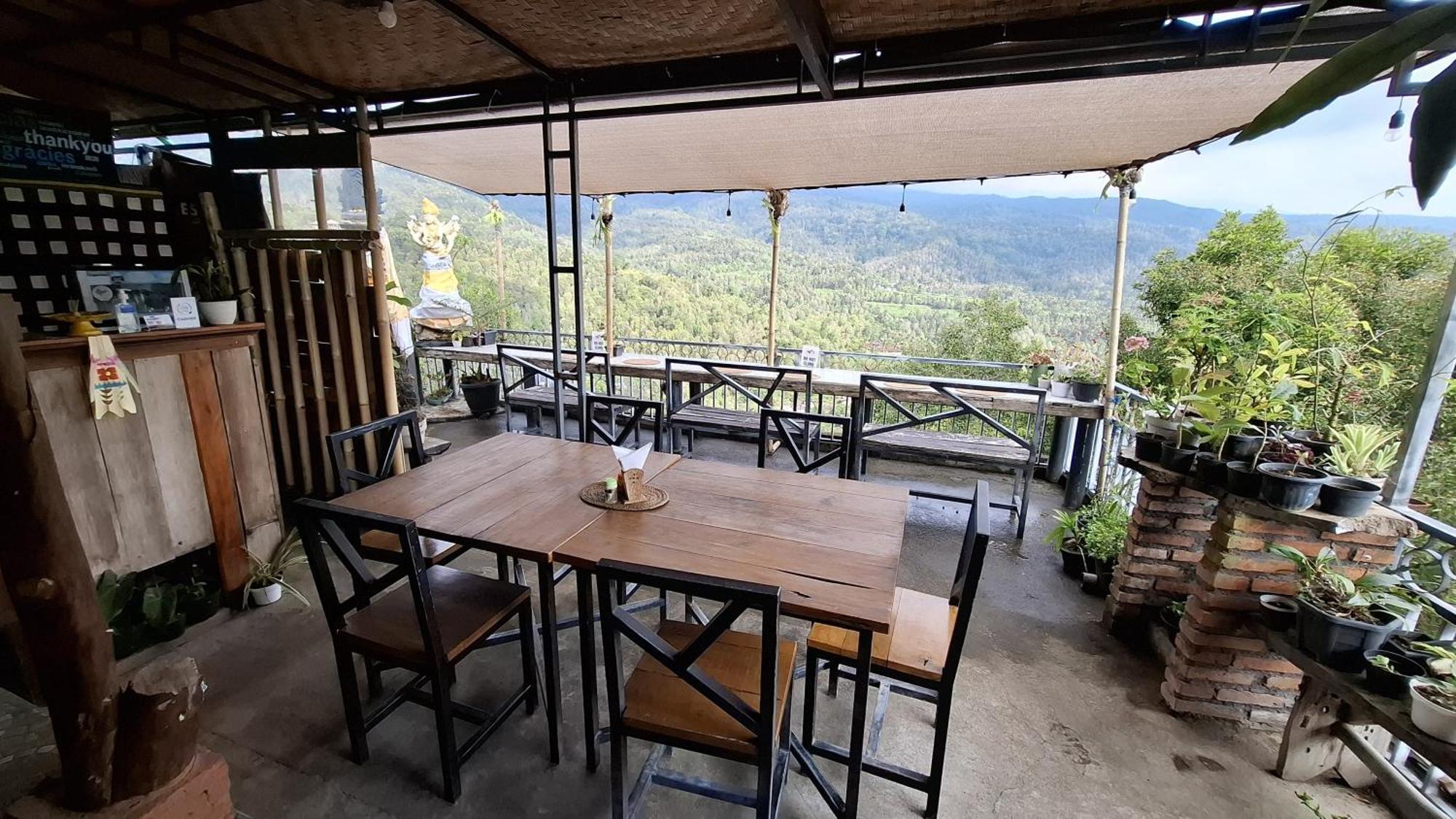 Umah De Madya & Rooftop De Madya Munduk  Luaran gambar